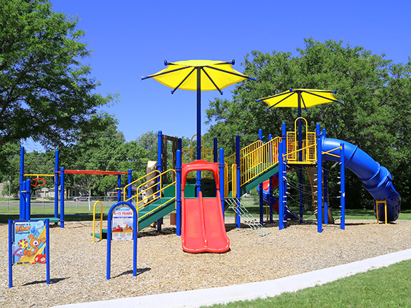 rainbow-park-playground